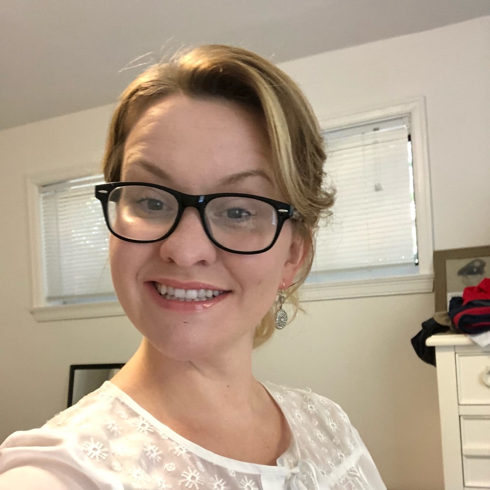 Meet your Posher, Angela